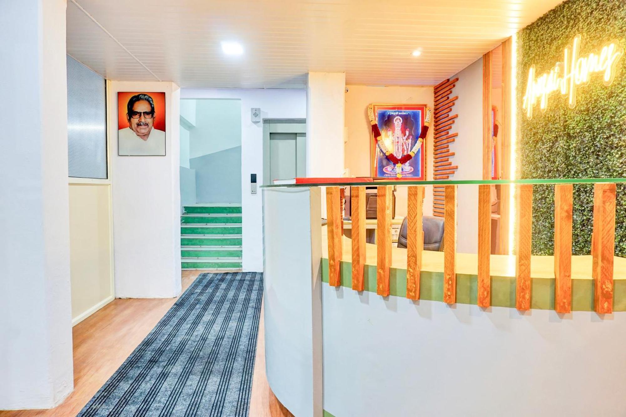 Super Hotel O Aru Sai Пуна Экстерьер фото