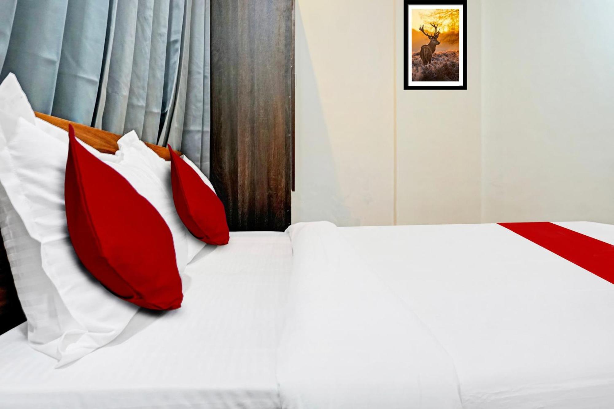 Super Hotel O Aru Sai Пуна Экстерьер фото