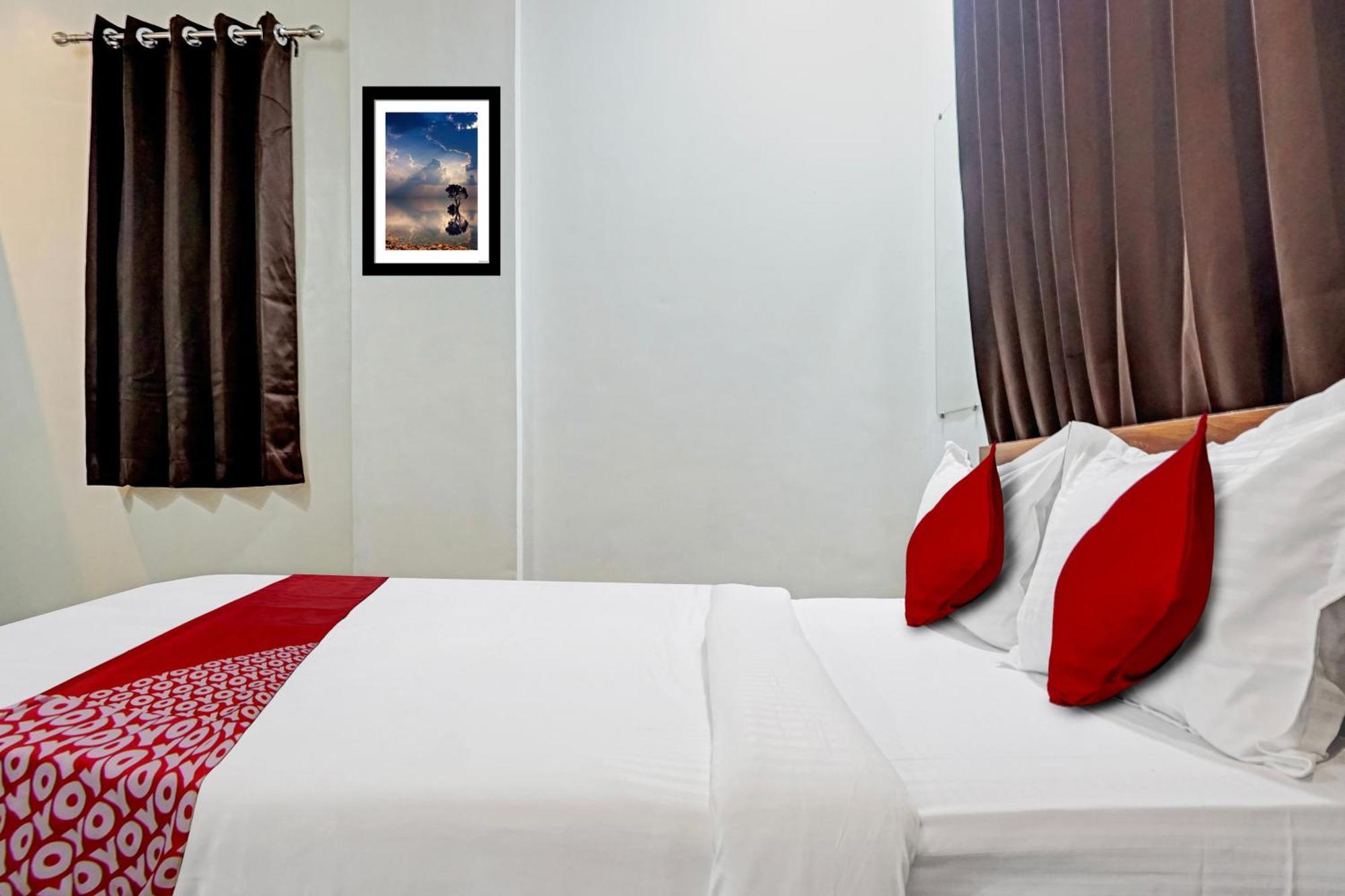 Super Hotel O Aru Sai Пуна Экстерьер фото